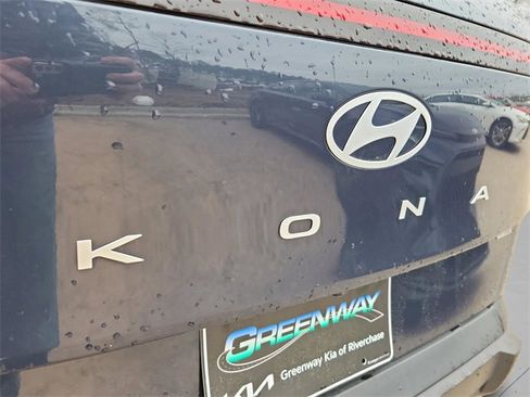 Used 2024 Hyundai Kona SEL image 35