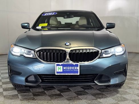 Used 2021 BMW 330i xDrive Sedan w/ Premium Package image 10