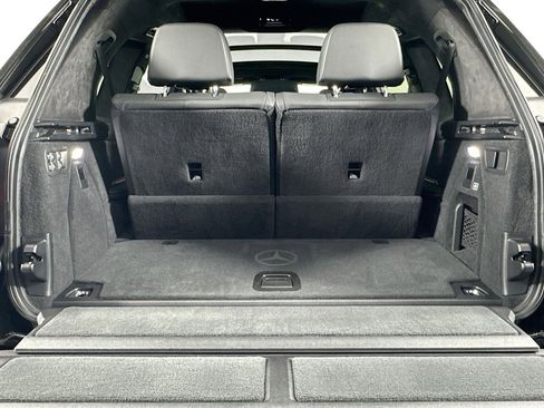 Used 2021 BMW X7 xDrive40i w/ M Sport Package AWD/4WD image 24