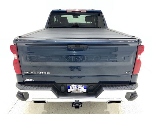 Used 2021 Chevrolet Silverado 1500 LT image 4