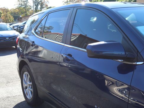 Used 2022 Chevrolet Equinox LT image 10