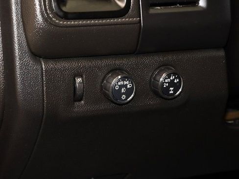 Used 2016 GMC Canyon SLT w/ Driver Alert Package image 24