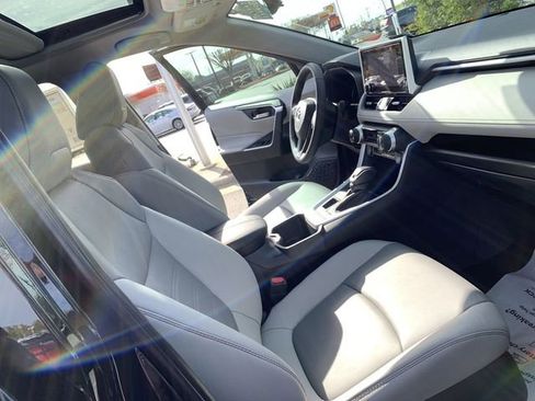 Certified 2025 Toyota RAV4 XLE Premium image 14