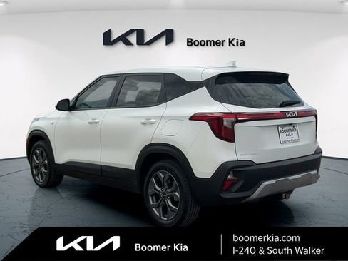 Certified 2024 Kia Seltos LX AWD/4WD image 7