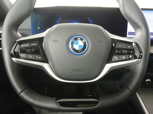 Certified 2025 BMW i4 eDrive40 image 20