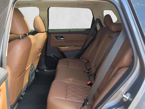 New 2026 Nissan Rogue Platinum AWD/4WD image 17