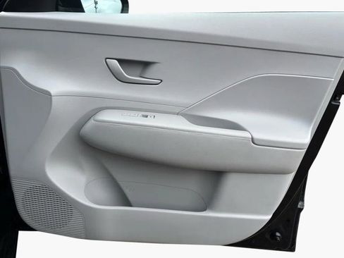 Used 2024 Hyundai Kona SEL w/ Convenience Package image 26