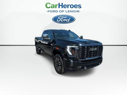 Used 2024 GMC Sierra 3500 Denali Ultimate AWD/4WD image 5