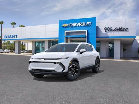 New 2026 Chevrolet Equinox EV LT FWD image 8