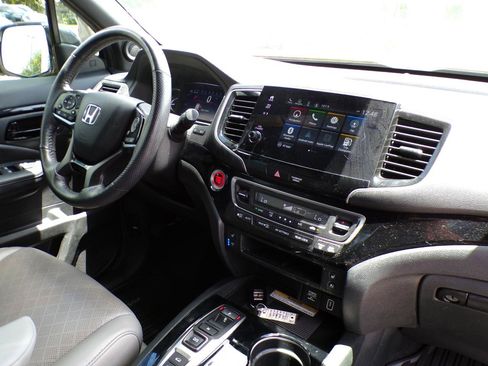 Used 2023 Honda Passport Elite image 21