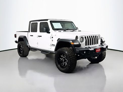 Used 2020 Jeep Gladiator Sport w/ Quick Order Package 24S image 7