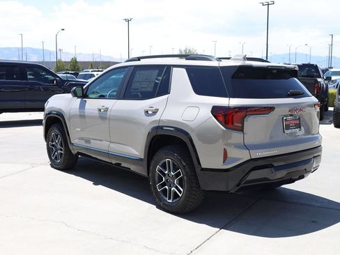 New 2027 GMC Terrain AT4 w/ Convenience Package III AWD/4WD image 4