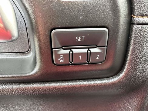 Used 2019 GMC Sierra 1500 AT4 w/ AT4 Premium Package image 11