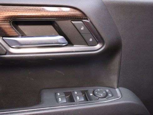 Used 2023 Chevrolet Silverado 1500 LT Trail Boss image 15