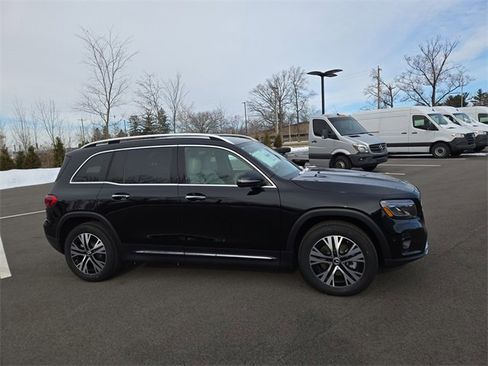 New 2026 Mercedes-Benz GLB 250 GLB 250 image 2