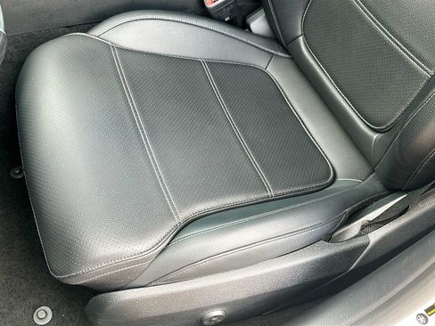 Used 2022 Mercedes-Benz C 300 Sedan image 19