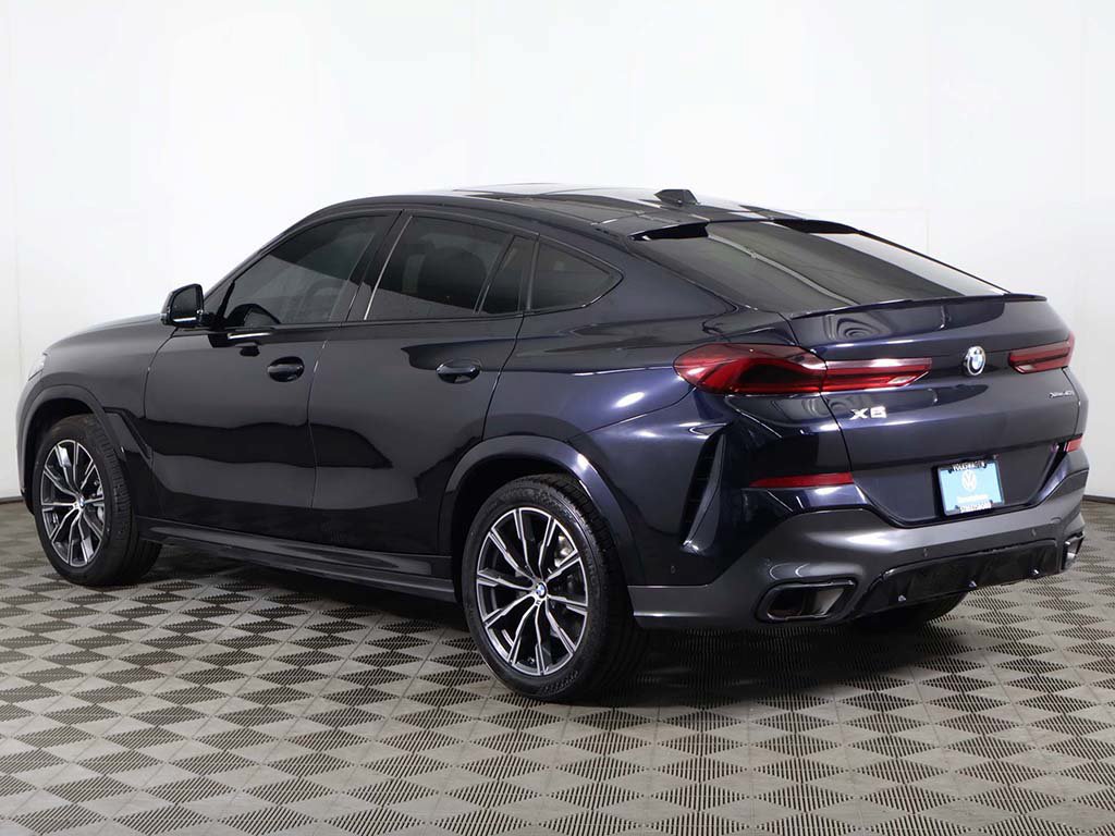 Used 2024 BMW X6 xDrive40i w/ Premium Package AWD/4WD image 13
