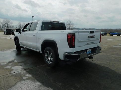 Used 2025 GMC Sierra 1500 SLT image 9