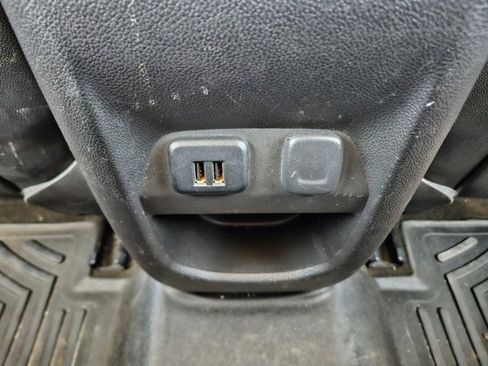 Used 2015 GMC Canyon SLE w/ All-Terrain Package image 16