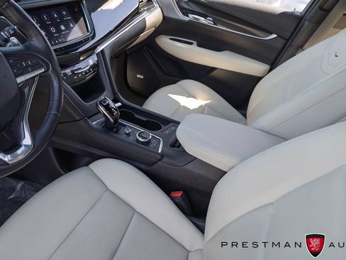 Used 2022 Cadillac XT6 Sport w/ Technology Package AWD/4WD image 42