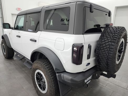 Used 2023 Ford Bronco Badlands w/ Sasquatch Package image 5