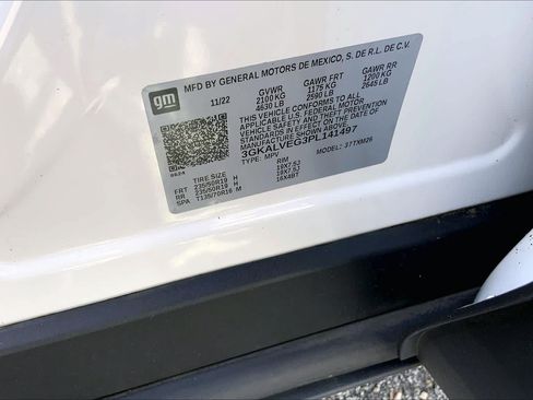 Used 2023 GMC Terrain SLT w/ Tech Package AWD/4WD image 32