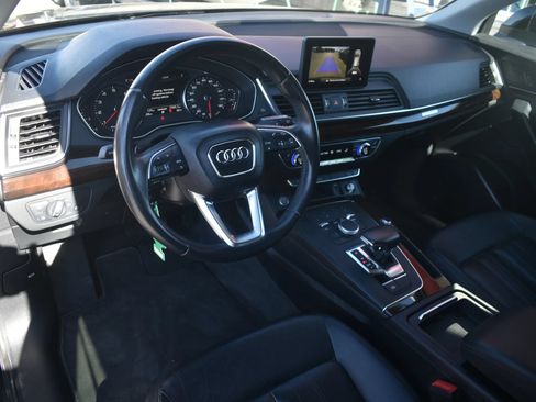 Used 2019 Audi Q5 2.0T Premium w/ Convenience Package AWD/4WD image 6