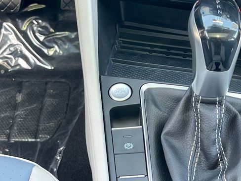 New 2026 Volkswagen Jetta SE image 25