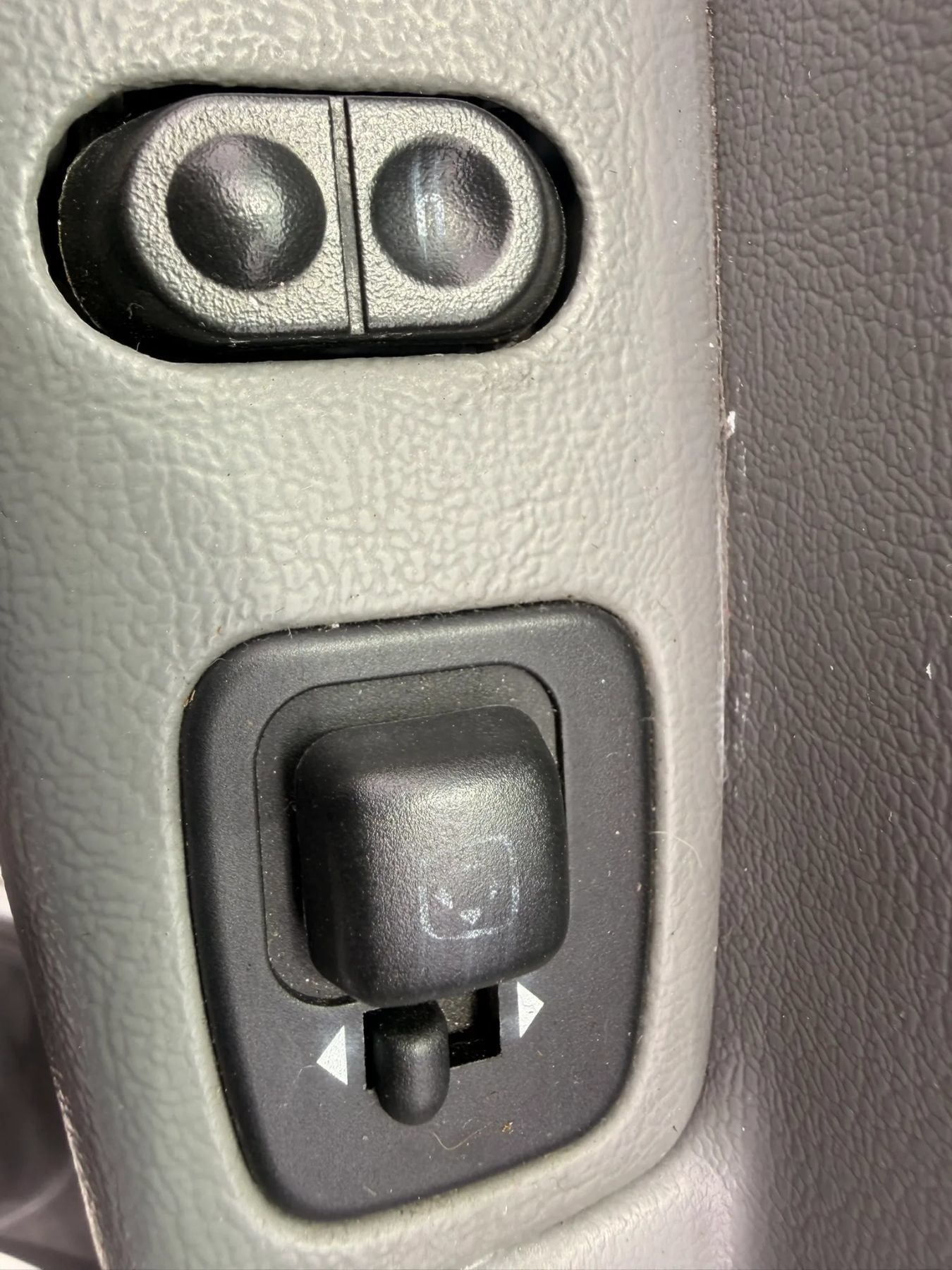 Used 2008 Ford E-350 and Econoline 350 XLT RWD image 36
