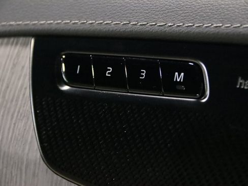 Used 2023 Volvo XC90 B6 Ultimate image 40