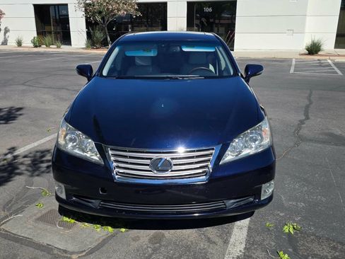 Used 2011 Lexus ES 350 image 2