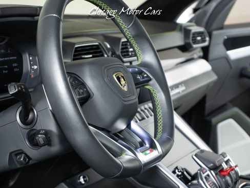 Used 2019 Lamborghini Urus image 24