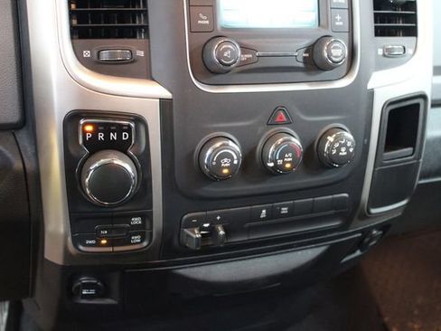 Used 2018 RAM 1500 Outdoorsman AWD/4WD image 20