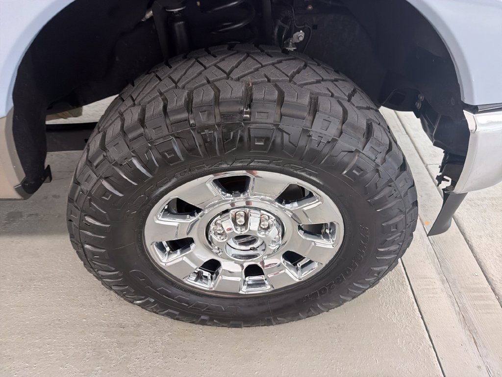 Used 2024 Ford F350 Lariat w/ Lariat Ultimate Package AWD/4WD image 5