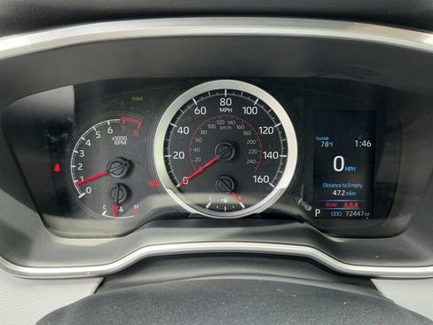Used 2021 Toyota Corolla SE w/ SE Preferred Package FWD image 14