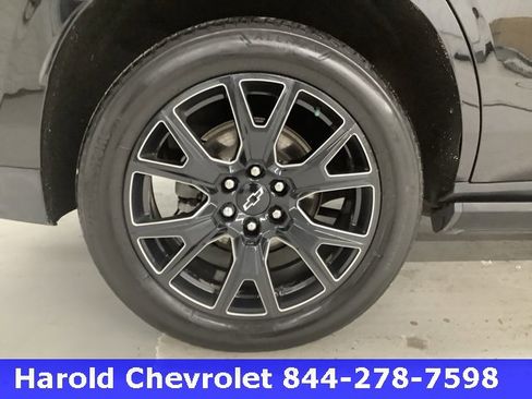 Used 2023 Chevrolet Tahoe High Country image 7