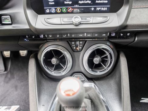 Used 2019 Chevrolet Camaro ZL1 RWD image 30