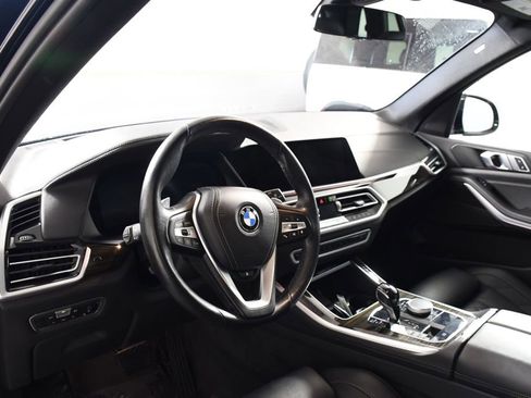Used 2023 BMW X5 xDrive40i AWD/4WD image 12