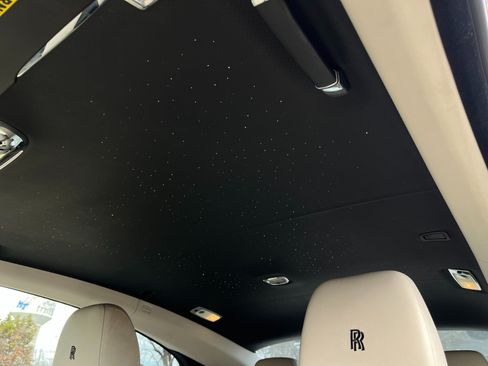 Used 2016 Rolls-Royce Wraith RWD image 43