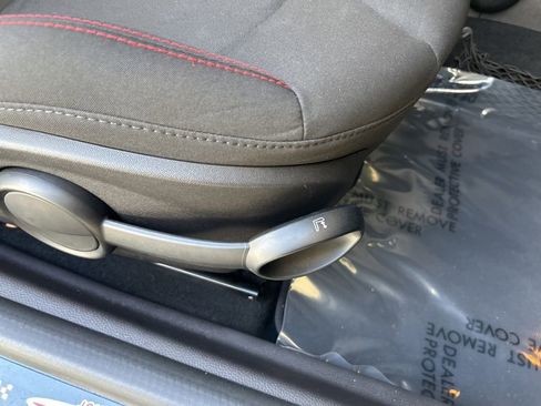 Used 2013 MINI Cooper S FWD image 23