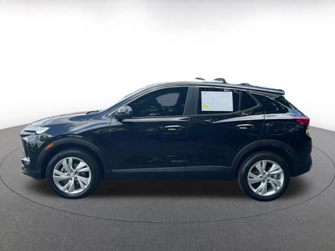 Used 2025 Buick Encore GX Preferred AWD/4WD image 7