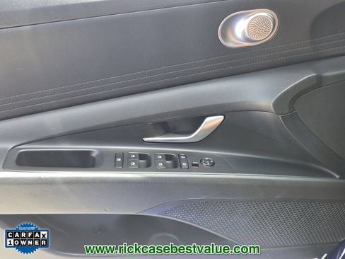 Used 2023 Hyundai Elantra SEL w/ Cargo Package FWD image 29
