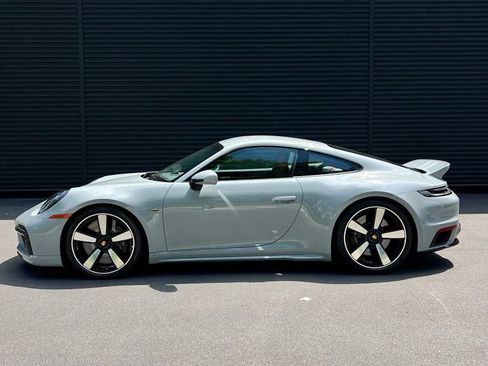 Used 2023 Porsche 911 Sport Classic RWD image 2