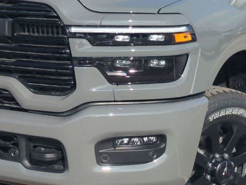 New 2026 RAM 2500 Laramie AWD/4WD image 11