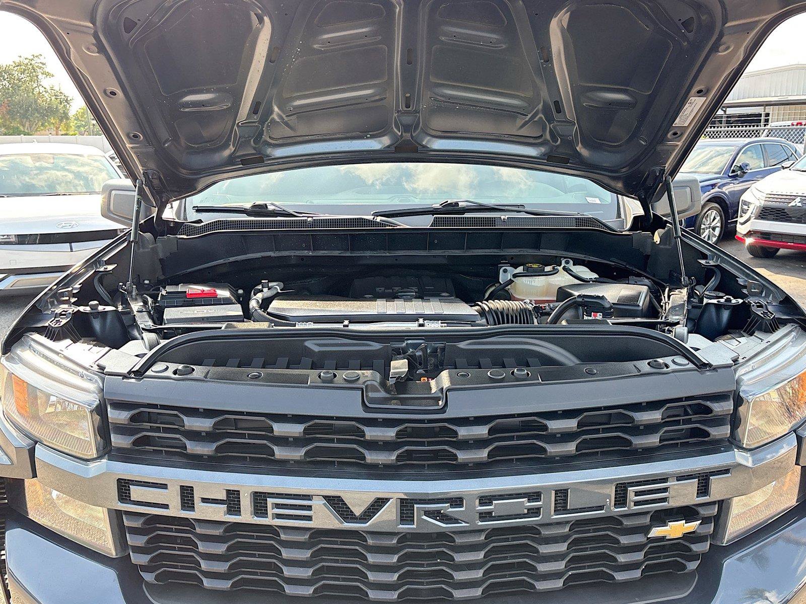 Used 2022 Chevrolet Silverado 1500 Custom AWD/4WD image 28