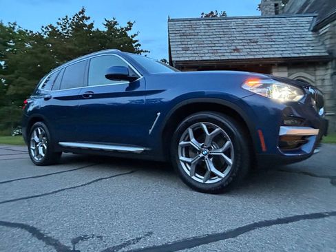 Used 2020 BMW X3 xDrive30i w/ Premium Package AWD/4WD image 2