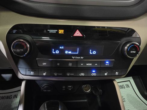 Used 2017 Hyundai Tucson Limited w/ Limited Ultimate Package 03 AWD/4WD image 17