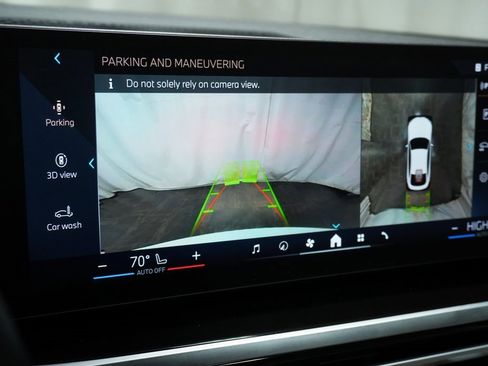 Certified 2024 BMW i4 xDrive40i w/ Premium Package image 24