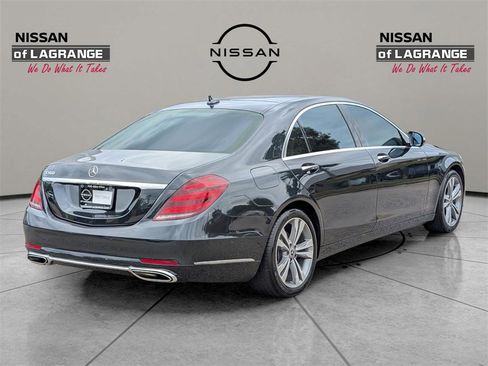 Used 2018 Mercedes-Benz S 560 4MATIC Sedan image 5