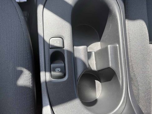 Used 2025 Toyota Corolla LE image 23